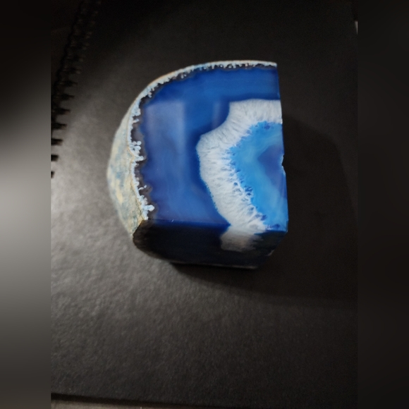 Agate Crystal Stone - Picture 3 of 6